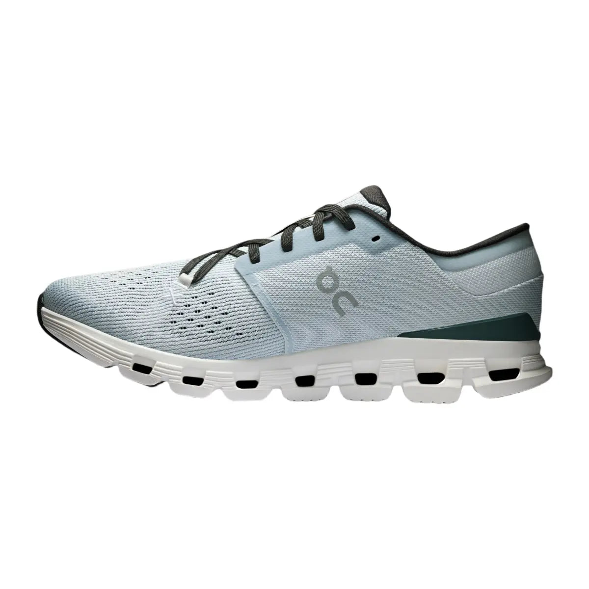 Cloud X 4 – Lightweight Training & All-Day Comfort